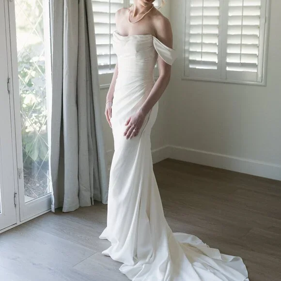 Anne Barge Naomi Wedding Dress (Blue Willow Collection)